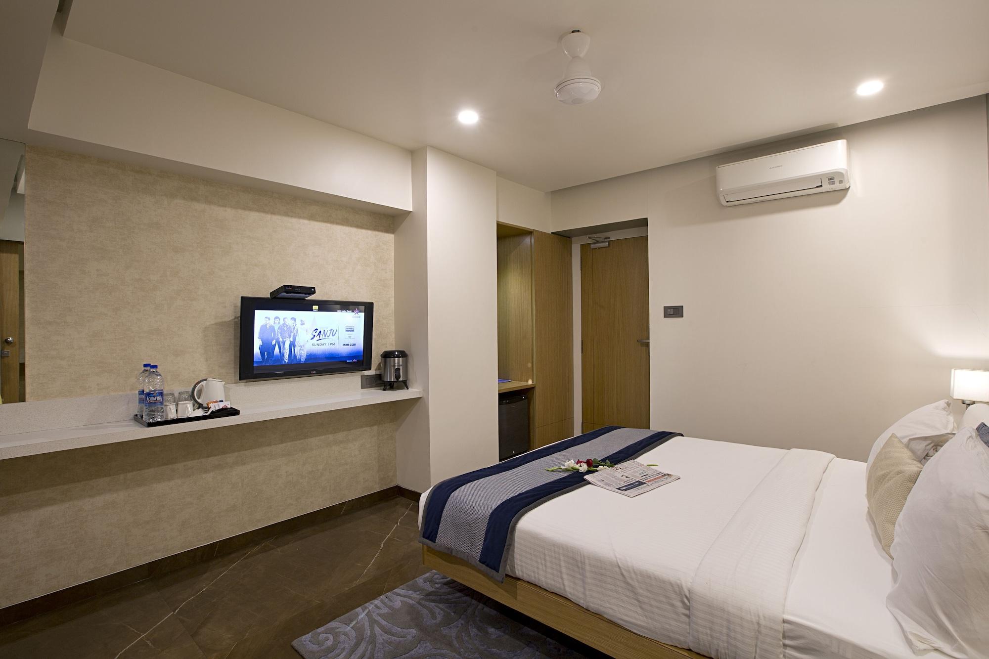 Hotel Planet Residency Mumbai Bagian luar foto